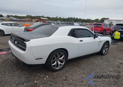 2015 Dodge Challenger Sxt Plus z USA, uszkodzony, nr VIN 2C3CDZBG5FH913023